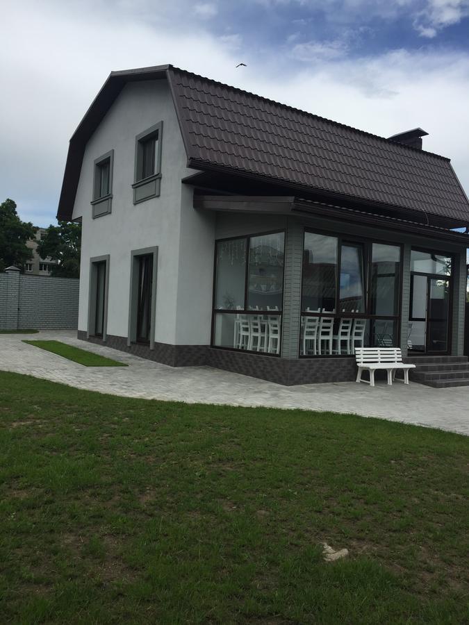 Shale Na Polotskoy Villa Bobruisk Bagian luar foto