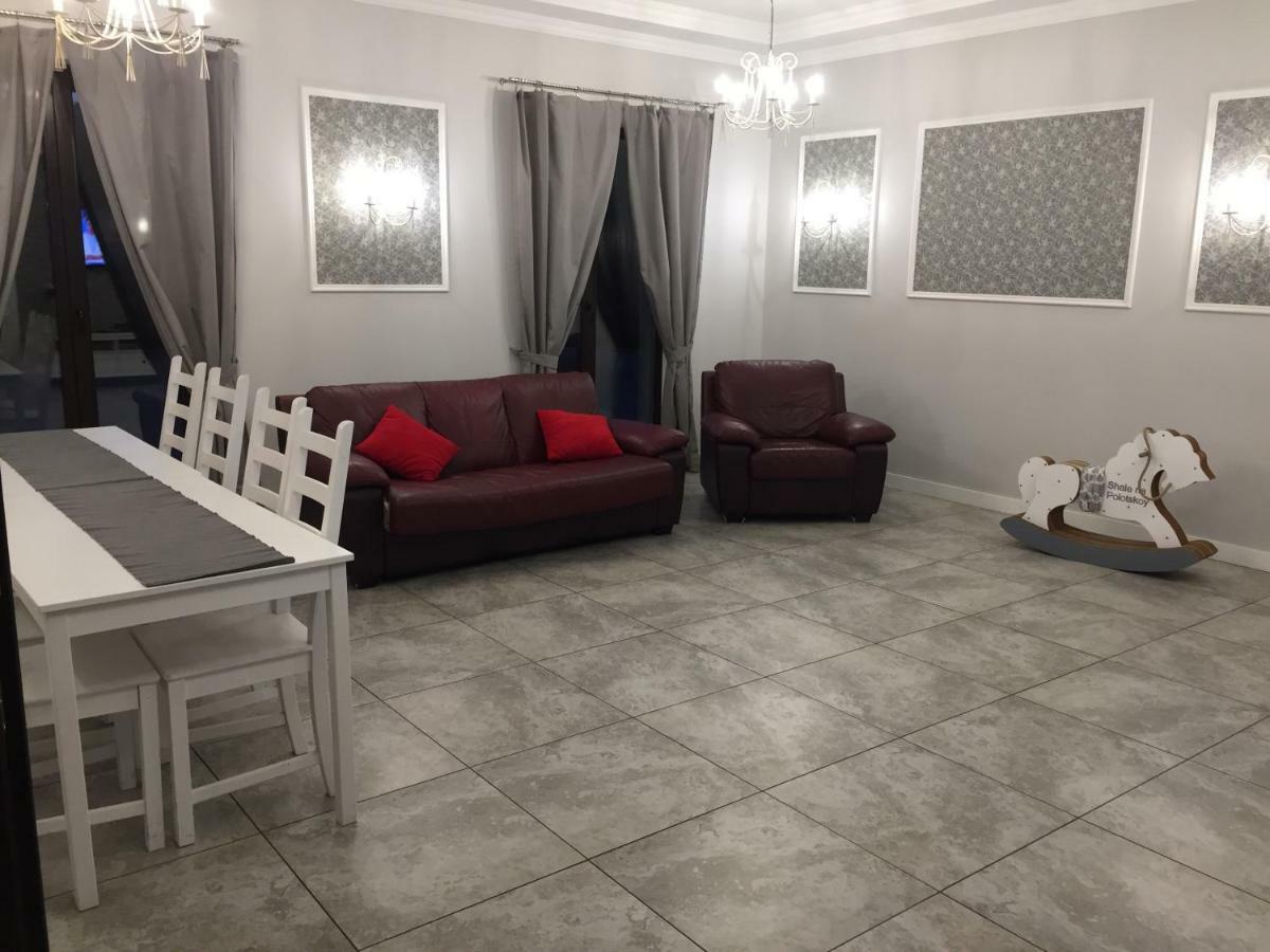 Shale Na Polotskoy Villa Bobruisk Bagian luar foto