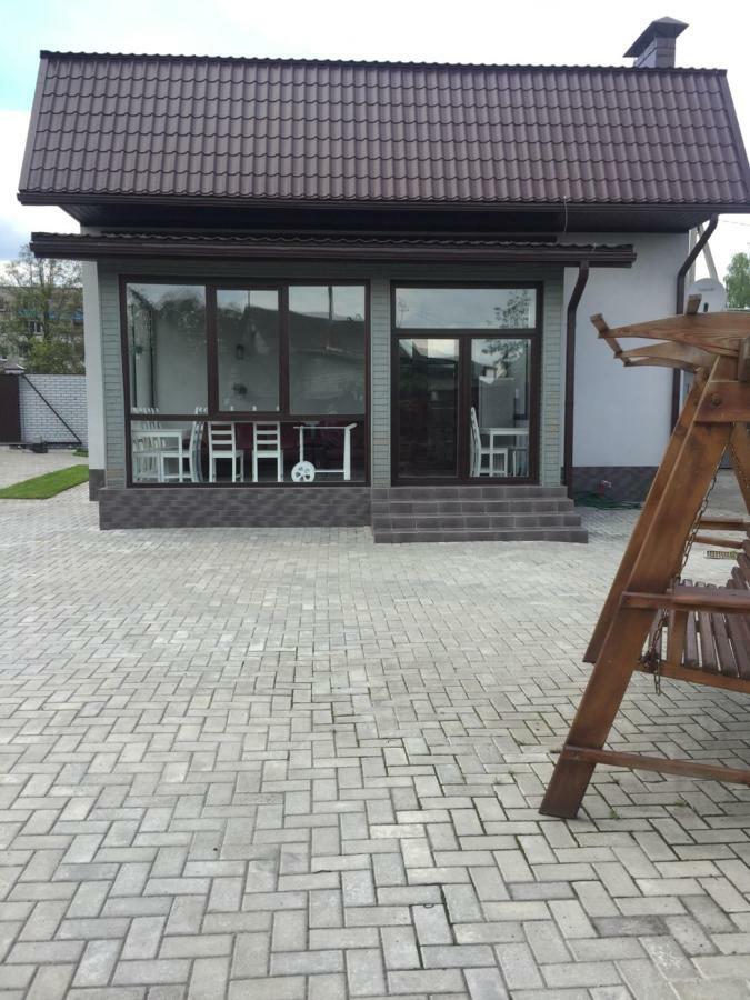 Shale Na Polotskoy Villa Bobruisk Bagian luar foto